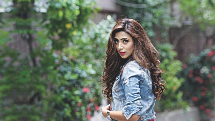 ভারতে পুরস্কার পেয়ে খুব ভালো লাগছে: মিম