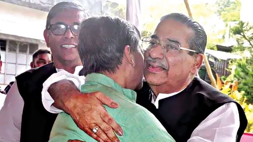 ভাই-ভাতিজার ভোট পাবেন কি না মন্তব্যে নারাজ খায়ের আবদুল্লাহ