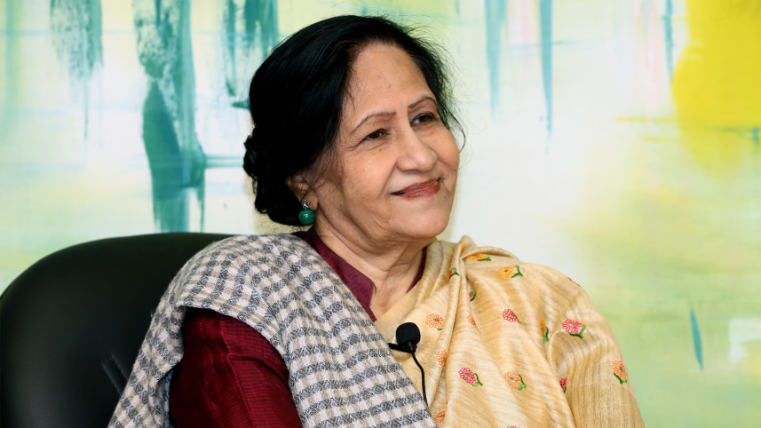 চলে গেলে অধ্যাপক পান্না কায়সার 