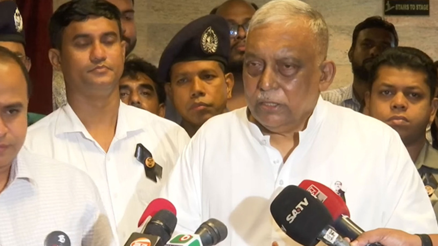 বিএসএমএমইউ চিকিৎসককে হত্যার হুমকি তাদের সন্ত্রাসী চিন্তার প্রতিফলন: স্বরাষ্ট্রমন্ত্রী