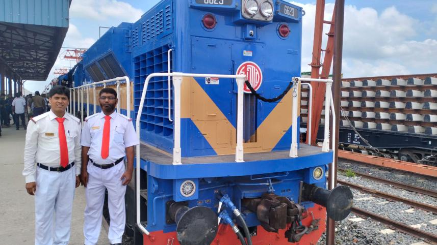 পরীক্ষামূলক ট্রেন.jpg