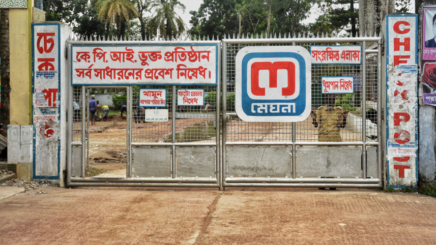 খুলনার ৩ ডিপো থেকে জ্বালানি তেল উত্তোলন-পরিবহন বন্ধ