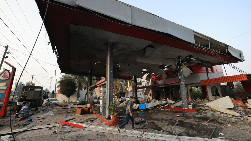 ২৪ অক্টোবরের হামলায় গাজার এই পেট্রোল পাম্প পুরোপুরি বিধ্বস্ত হয়। ছবি: এএফপি