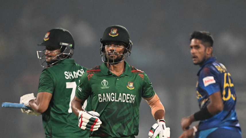 ঘটনাবহুল ম্যাচ স্মরণীয় করলেন সাকিব-শান্ত