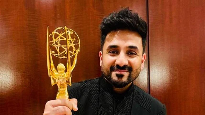 বীর দাস, এমি অ্যাওয়ার্ড, ডেরি গার্লস সিজন থ্রি, রিয়া চক্রবর্তী, নেটফ্লিক্স,