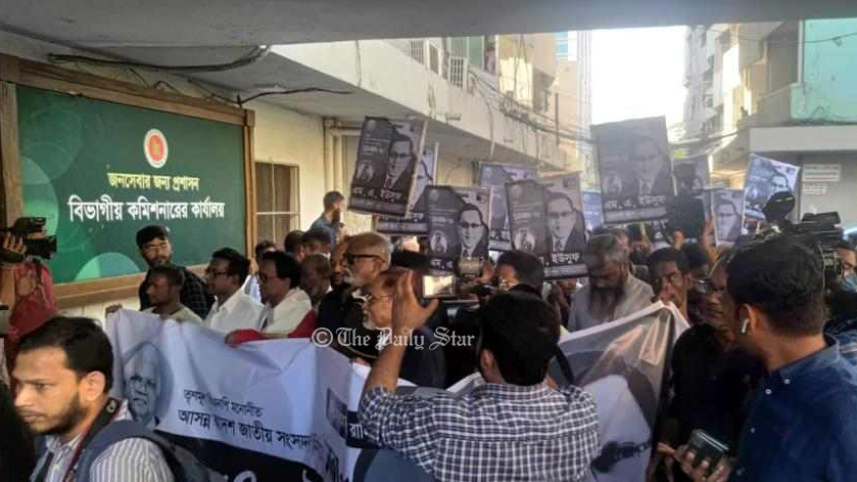 তৈমুর আলম খন্দকারের বিরুদ্ধে নির্বাচনী আচরণবিধি ভাঙার অভিযোগ