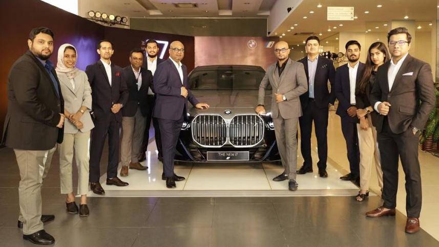 বিএমডব্লিউ আই৭ গাড়ি বাজারে এনেছে এক্সিকিউটিভ মোটর্স। ছবি: সংগৃহীত 