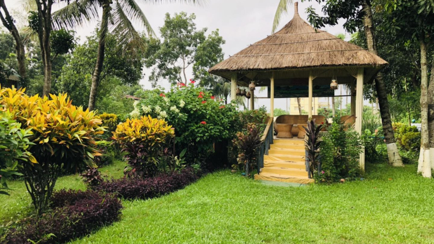 টি হেভেন রিসোর্ট