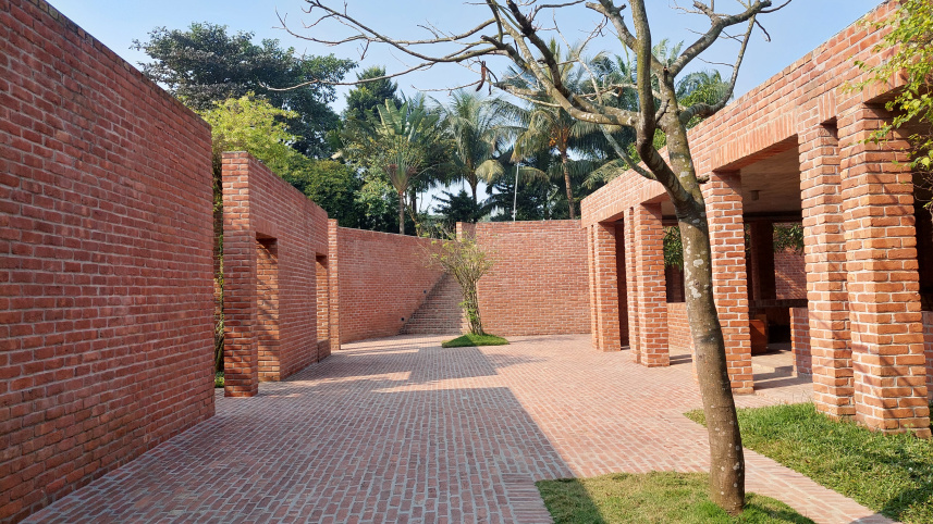 ফ্রেন্ডশিপ সেন্টার