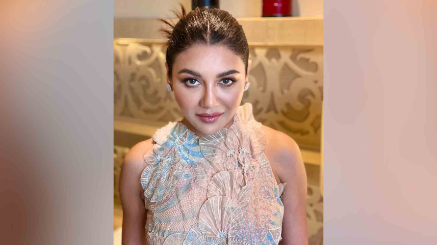 বাংলাদেশ ও কলকাতায় একই দিনে মুক্তি পাচ্ছে জয়া আহসানের ২ সিনেমা