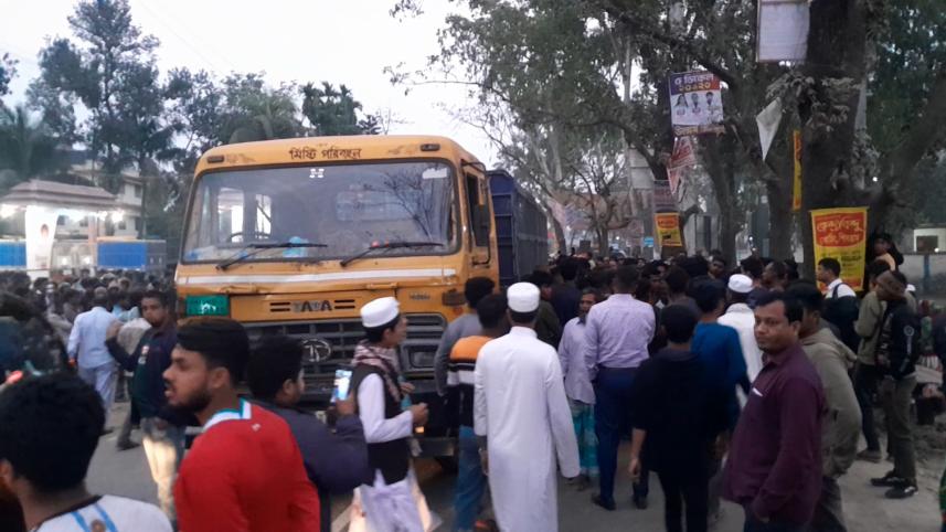lalmonirhat_accident-24.02.jpg