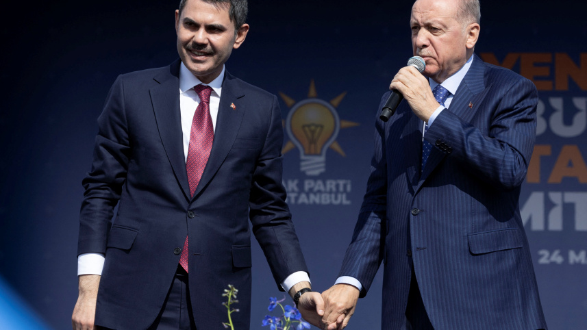 এরদোয়ান ও ইস্তাম্বুলের মেয়র প্রার্থী মুরাত কুরুম। ছবি: রয়টার্স