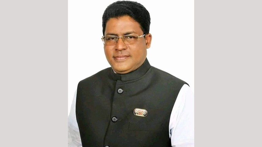 নাটোরে ওয়াজ-মাহফিলে ভোট চাওয়ায় চেয়ারম্যান প্রার্থীকে শোকজ