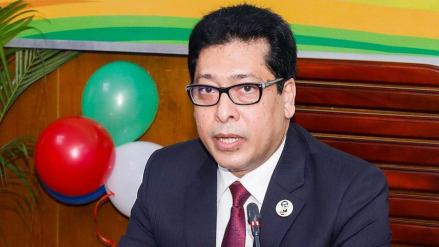 জনপ্রশাসন মন্ত্রী ফরহাদ হোসেন