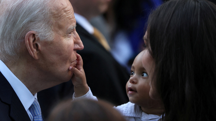 ইহুদিদের জন্য আয়োজিত হোয়াট হাউসের অনুষ্ঠানে জো বাইডেন। ছবি: রয়টার্স
