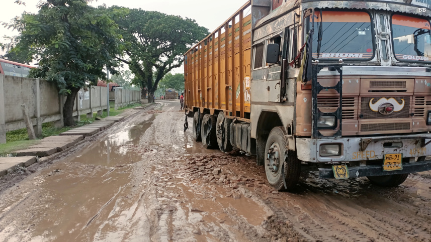 lalmonirhat_burimari_land_port_road-02.jpg