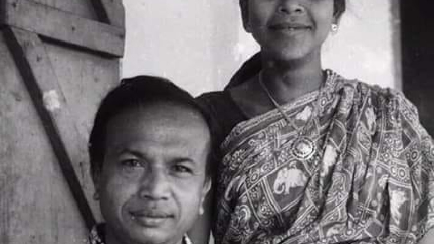 সস্ত্রীক 