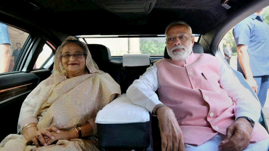 শেখ হাসিনাকে ভারতের বন্ধু বলে আখ্যায়িত করেন থারুর। ছবি: সংগৃহীত