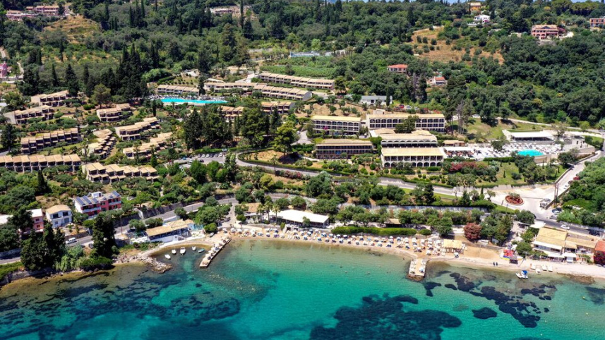 গ্রীসের করফু শহরের একটি রিসোর্ট। ফাইল ছবি: রয়টার্স