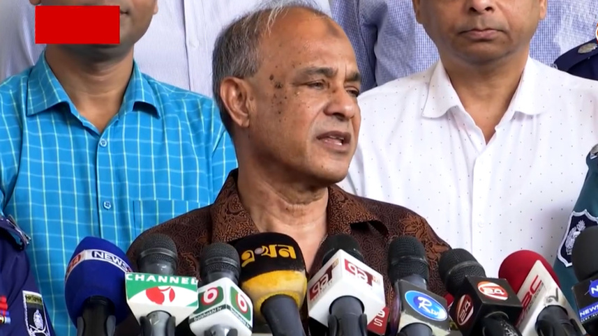 পুলিশ নয়, মামলা সাজাচ্ছেন অন্যরা: স্বরাষ্ট্র উপদেষ্টা