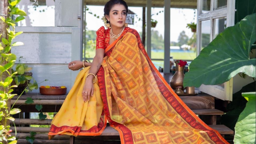 পূজার শাড়ি