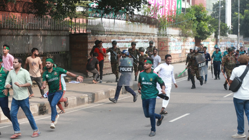 মিরপুরে সাকিব ভক্তদের আন্দোলন