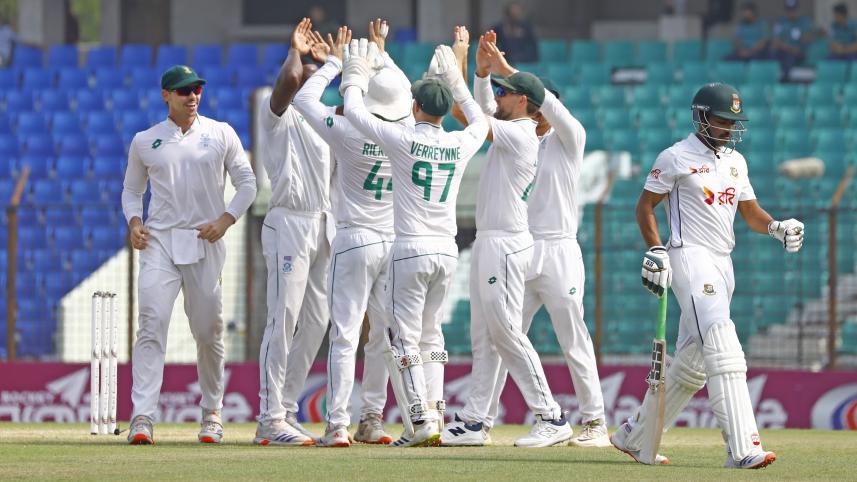 bangladesh captain shanto out