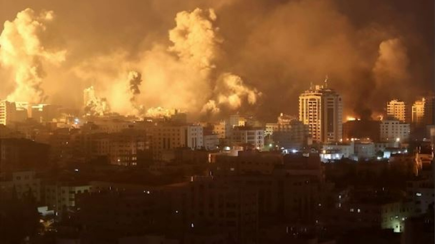 আহমেদ জাকোতের তোলা ছবি: '২৫ বছরের ক্যারিয়ারে এরকম নারকীয় পরিস্থিতি আর দেখিনি'। 