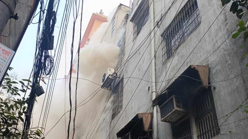 পুরানা পল্টন, অগ্নিকাণ্ড, আগুন, ফায়ার সার্ভিস,