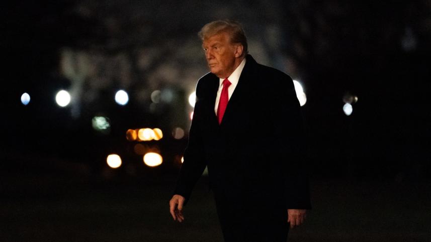 লুইজিয়ানা থেকে হোয়াইট হাউসে এলেন ট্রাম্প। ছবি: এএফপি