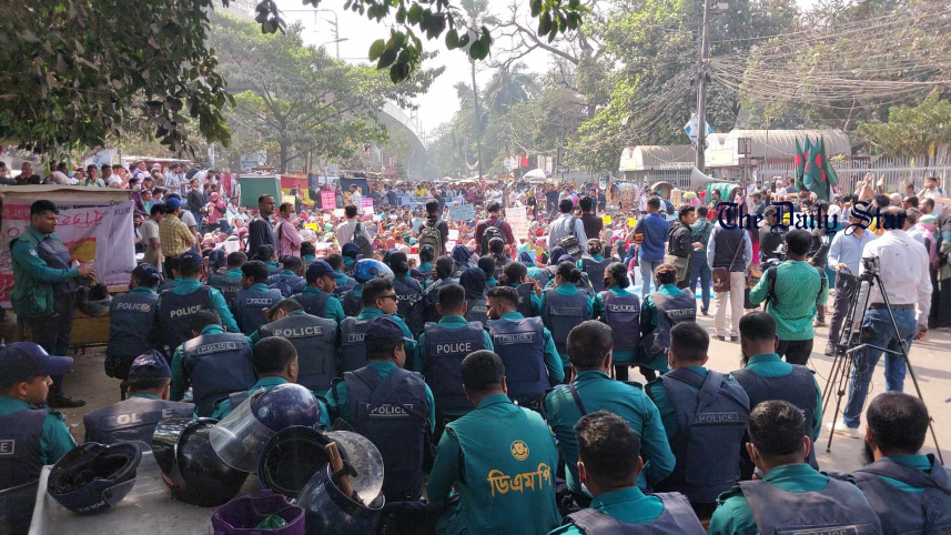 নিয়োগ বাতিল হওয়া তৃতীয় ধাপের প্রার্থীরা আজ রোববার শাহবাগে সমাবেশ করছেন।