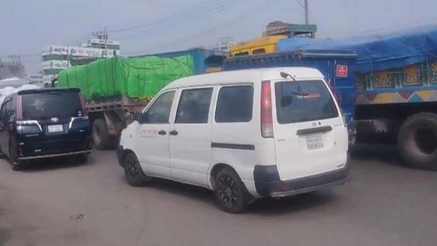 বকেয়া বেতন, ঢাকা-ময়মনসিংহ মহাসড়ক, ঢাকা-টাঙ্গাইল মহাসড়ক, গাজীপুর, পোশাক কারখানা,