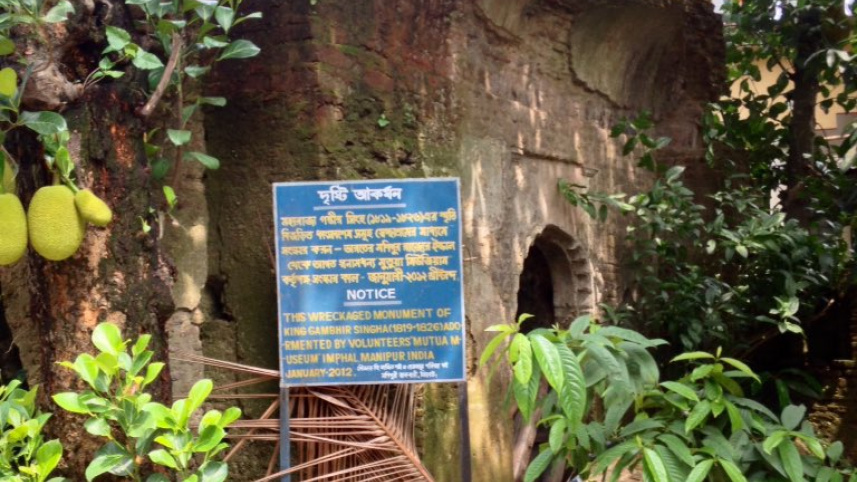 manipuri_rajbari_x_1.jpg