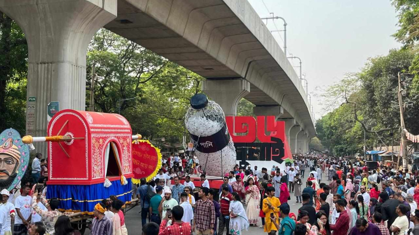 আনন্দ শোভাযাত্রাn.jpg