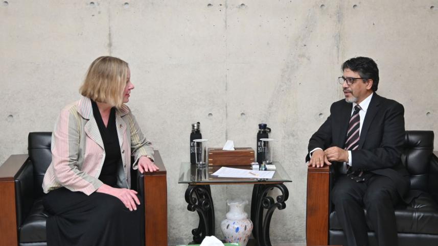 মার্কিন উপমন্ত্রী.jpg