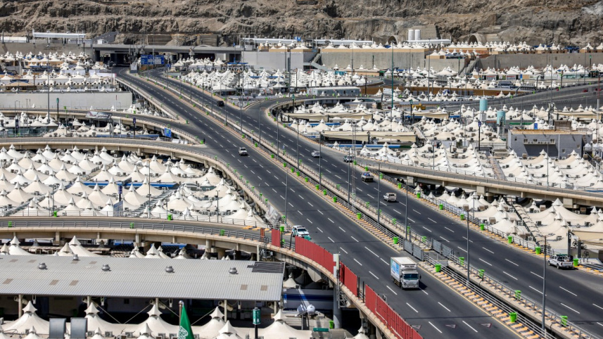 মিনায় হজযাত্রীদের তাঁবু। ছবি: এএফপি