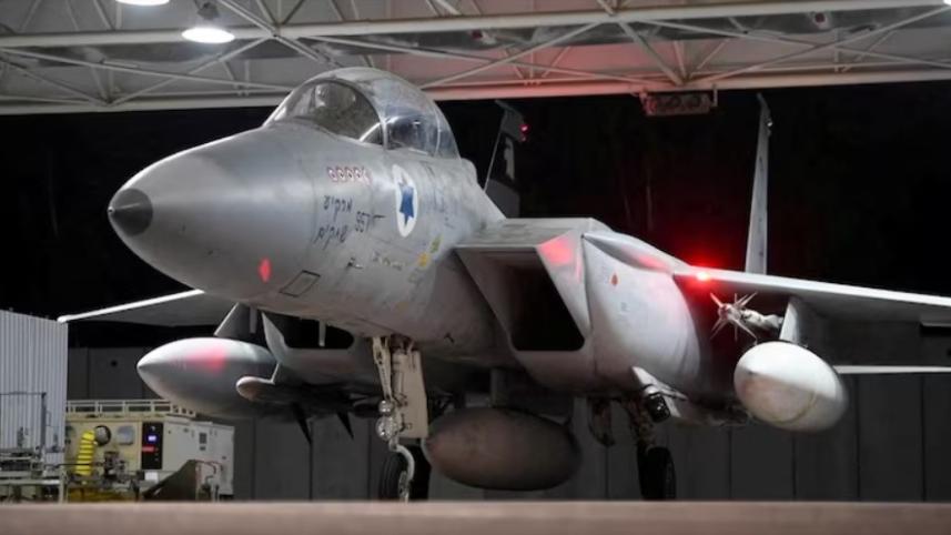 ইরানের বিরুদ্ধে হামলায় ২০০ ইসরায়েলি যুদ্ধবিমান ব্যবহার হয়েছে। ফাইল ছবি: রয়টার্স