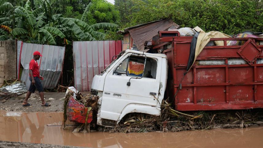 হাইতি দ্বীপে ঘুর্ণিঝড় মেলিসার তাণ্ডব। ছবি: রয়টার্স
