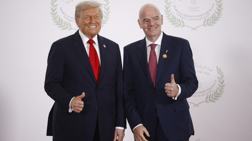 FIFA President Gianni Infantino (R) and US President Donald Trump 