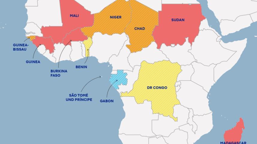 মানচিত্রে লাল রঙের দেশগুলোতে ক্যু সফল হয়েছে, হলুদ রঙের গুলোতে ব্যর্থ হয়েছে এবং নীল রঙেরগুলোতে ক্যুর পর গণতন্ত্র ফিরে এসেছে। ছবি: ডয়চে ভেলে 