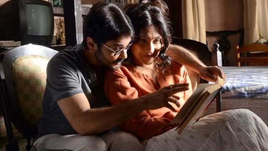 প্রাক্তন সিনেমায় প্রসেনজিৎ-ঋতুপর্ণা। ফাইল ছবি: সংগৃহীত