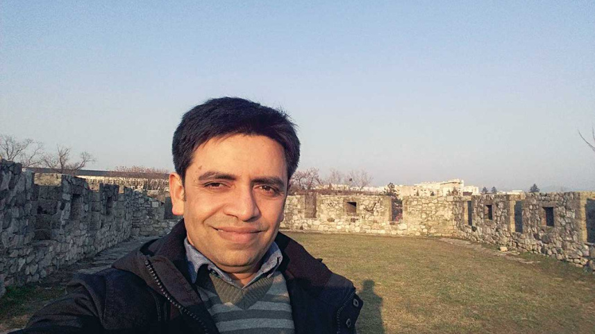 কাস্টেল দূর্গ 