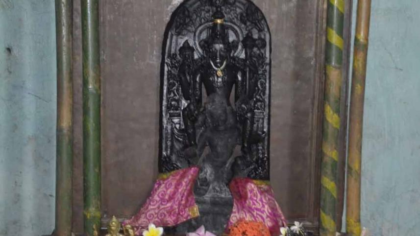 Bishnu_on_Garuda.jpg
