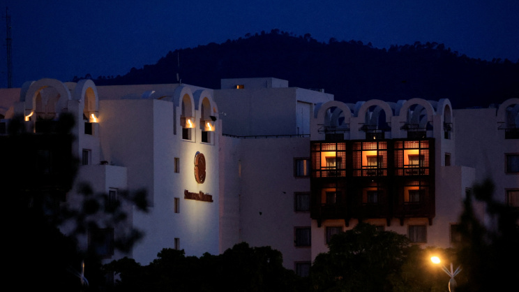 সেরেনা হোটেলে পাকিস্তানের মধ্যস্থতায় ইরান-যুক্তরাষ্ট্রের ম্যারাথন বৈঠক চলে। ছবি: রয়টার্স