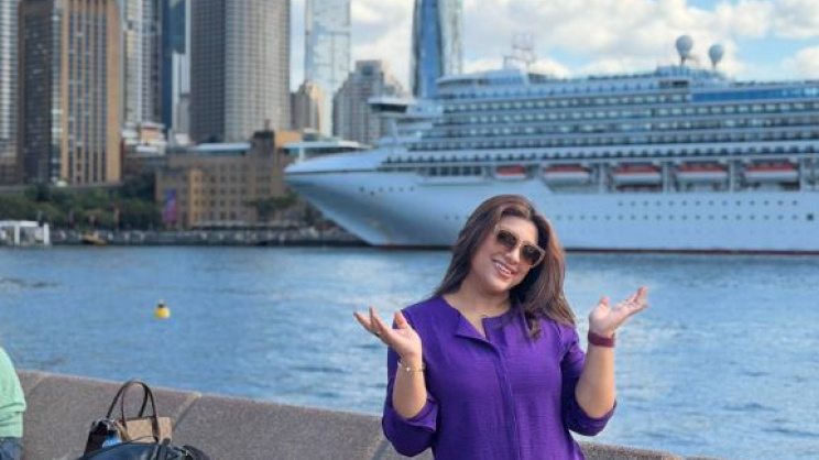 সিডনিতে তাহমিনা সুলতানা মৌ। ছবি: ভেরিফায়েড ফেসবুক পেজ