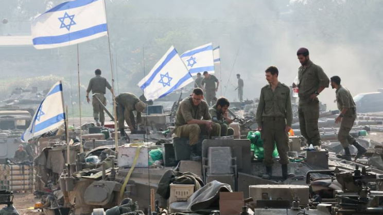 গাজা-ইসরায়েল সীমান্তে আইডিএফের সদস্যরা। ছবি: রয়টার্স