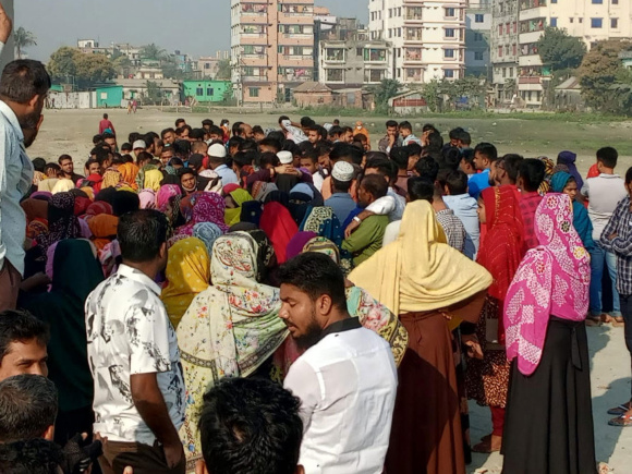 শ্রমিকদের অবস্থান কর্মসূচি