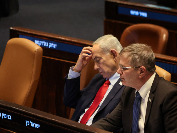 ইসরায়েলি পার্লামেন্ট নেসেটে প্রধানমন্ত্রী বেনিয়ামিন নেতানিয়াহু। ফাইল ছবি: রয়টার্স