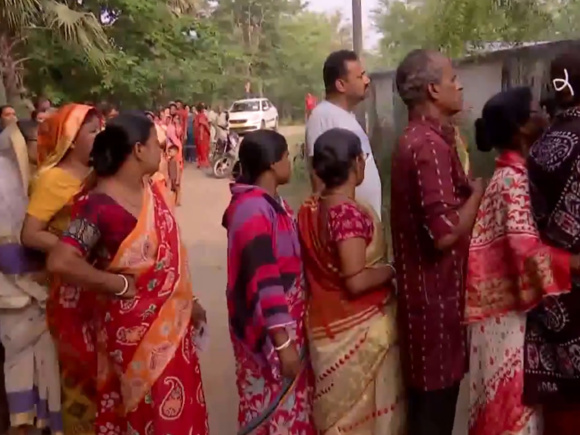 ভোটের সারি