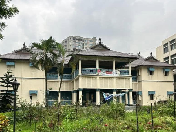 Gouripur Lodge